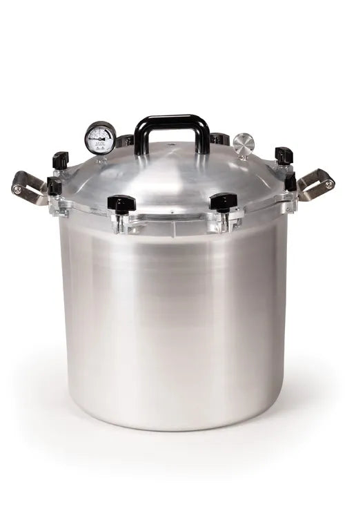 All American 1930: 41.5qt Pressure Cooker/Canner (The 941) - Exclusive Metal-to-Metal Sealing System - Easy to Open & Close - Suitable for Gas or Electric Stoves - Made in the USA